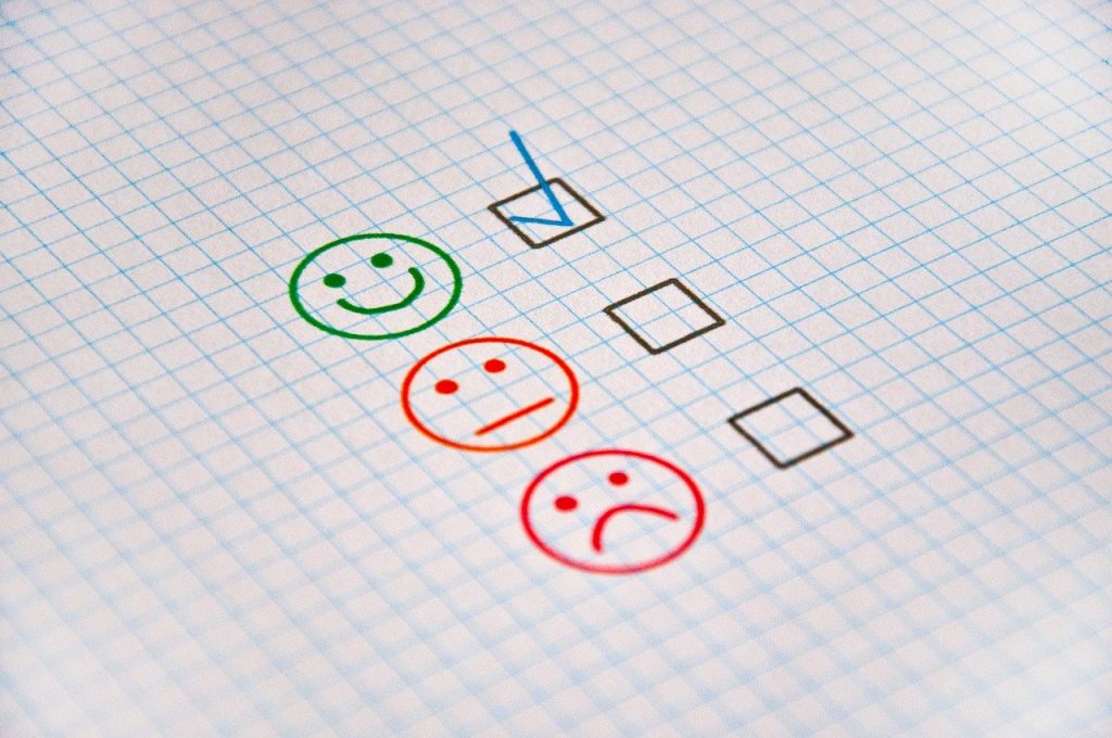 Comment faire en sorte que les commentaires positifs sur l’immobilier travaillent pour vous